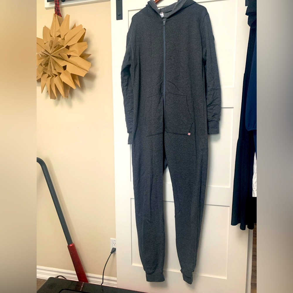 The onsie & only snug as a bug size large adult